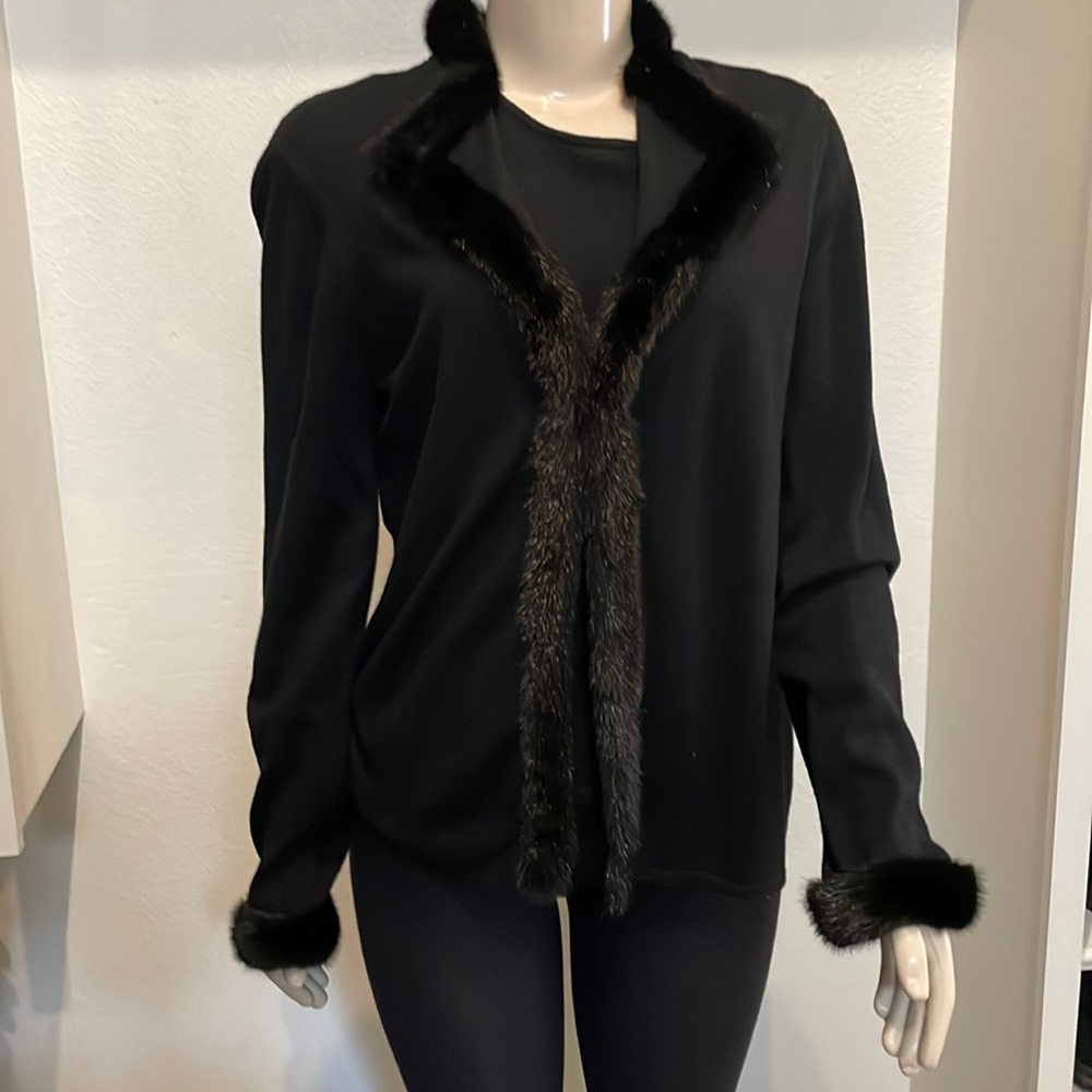 Bloomingdales size large silk and cashmere twin set black fur